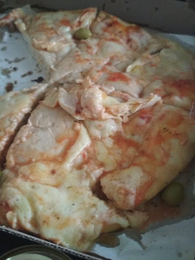 HULK Super Milanesas, Pizzas & Empanadas